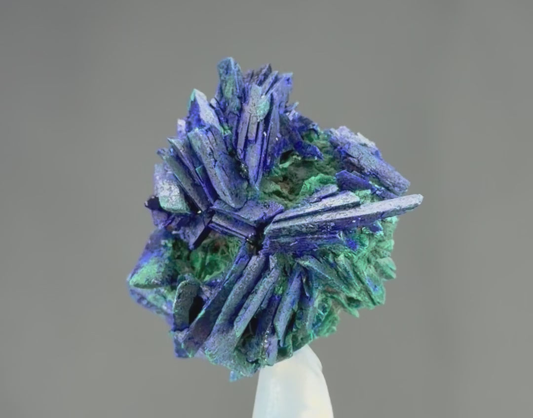 Azurite With malachite lustrous Rosette in Perfect Conditions conditions - Mineral Specimens Collectors -